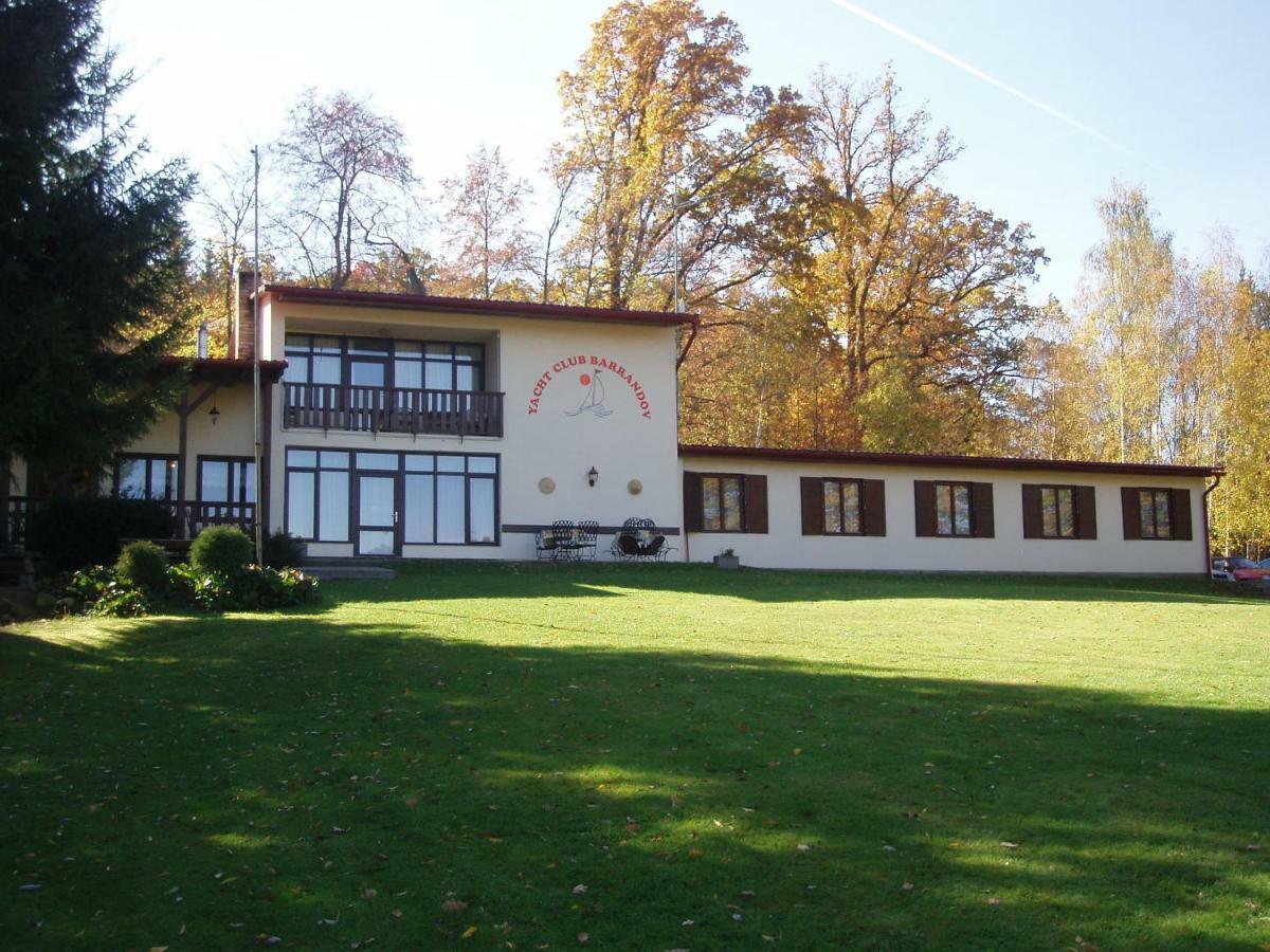 Yacht Club Barrandov Hotel Kožlí u Orlíka Exterior foto